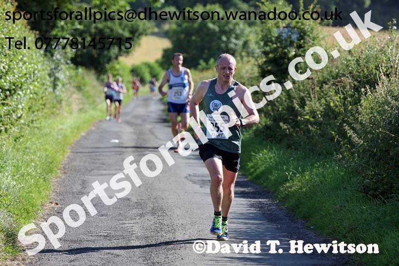 Hexham Half Marathon, Northumberland. Photo: David T. Hewitson/Sports for All Pics